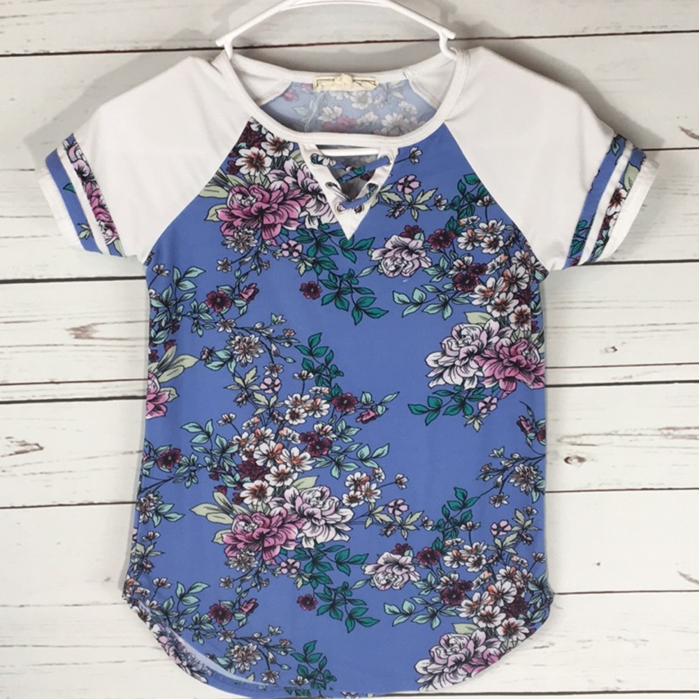 Girls size 14 Tee